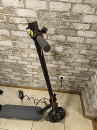 Електросамокат Xiaomi Mi Electric Scooter Elite GL BHR9603GL (400 Вт; 10 А*год; 36 В), колеса 10", чорний фото від покупців 13