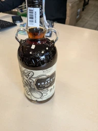 Ромовый напиток Kraken Black Spiced 0.75 л 47% (811538013024)