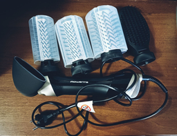 Фен-щетка Rowenta Renewal Brush Active UB9540F0 фото от покупателей 6