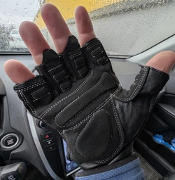 Рукавички для фітнесу GORILLA WEAR Mitchell Training Gloves Black XXL фото від покупців 1