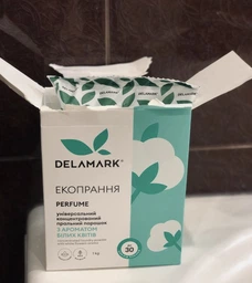 Стиральный порошок с ароматом белых цветов DeLaMark Universal 1 кг (4820152330215)