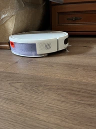 Робот-пилосос Xiaomi Robot Vacuum E10 з док станцією для сухого та вологого прибирання білого кольору