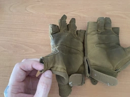 Рукавиці тактичні Mil-Tec Короткопалі M Олива ARMY FINGERLINGE OLIV (12538501-903-M) фото від покупців 4