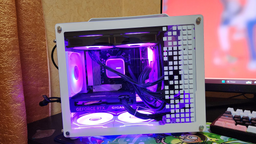 Система водяного охлаждения MSI Mag Coreliquid A13 240 White фото от покупателей 1