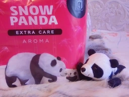 Туалетний папір Сніжна Панда Extra Care Aroma 4 шари 4 рулони (4820183970640) фото від покупців 6