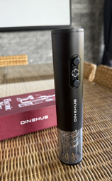 Електричний штопор перезаряджаємий з різаком для фольги DH-1 DineHub фото від покупців 1