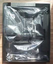 Материнская плата Asus ROG Strix B850-E Gaming Wi-Fi (sAM5, AMD B850, PCI-Ex16) фото от покупателей 12