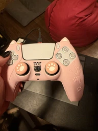 Качественный защитный силиконовый чехол Cat Ear Yellow для геймпада Sony DualSense PS5 + накладки на стики Cat Paws
