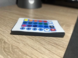 Умная светодиодная лента с приложением TV LED Strip CB 5050 SMD Bluetooth RGB 5м USB 5 вольт с пультом и многоцветная GS-7770