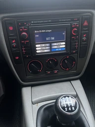 Bluetooth адаптер Yatour YT-BTA для магнитол VAG8 Audi Volkswagen Skoda Seat