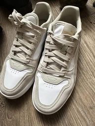 Женские кеды низкие Puma Court Classic Street Sd 40021503 37.5 (4.5UK) 23.5 см Puma White-Desert Dust-Puma Gold (4067983724466) фото от покупателей 3