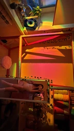 Лампа светильник проекционный ночник проектор захода солнца RGB 16 цветов декоративная подсветка управление телефоном Bluetooth с пультом USB эффектом заката трипод 25×7.5×3.5 см для фотосессий видеосъёмки + в комплекте адаптер RR1 3DTOYSLAMP
