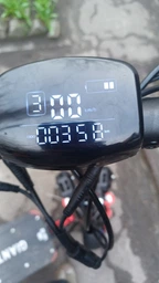 Электросамокат GIANT Outlander M11 Pro 26Ah 1600W Black с сиденьем (модель 2026 года)
