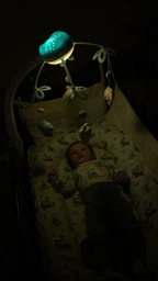 Мобиль детский на кроватку аккумуляторный с проектором NeoBaby, музыкальная детская карусель 3 в 1 для кроватки, розовый