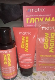 Профессиональный шампунь Matrix Glow Mania для защиты цвета окрашенных волос 300 мл (3474637257026) фото от покупателей 7
