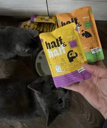 Упаковка влажного корма Half&Half для взрослых кошек кусочки с уткой и тыквой в соусе 85 г х 24 шт (2700000065747) фото от покупателей 7