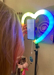 Кольцевая светодиодная led лампа rgb в форме сердца радужная с штативом 2 метра JM33-13 блютуз пультом для селфи блогеров визажистов салонов фотосессий съемки тик тока комплект набор блогера лед кольцо ргб сердечко мультиколор разноцветное 33 см фото от покупателей 3