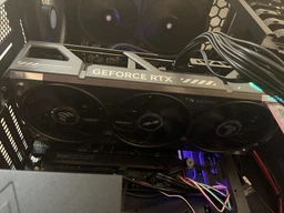 Видеокарта ASUS GeForce RTX5080 16GB TUF OC GAMING (TUF-RTX5080-O16G-GAMING) фото от покупателей 4