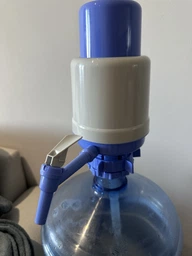 Помпа для воды Lilu Standard Plus механическая с краном