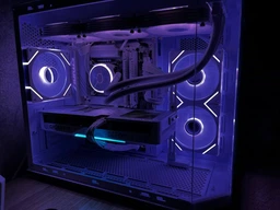 Відеокарта Gigabyte GeForce RTX 5070 Ti EAGLE OC ICE SFF 16G (GV-N507TEAGLEOC ICE-16GD) фото від покупців 4
