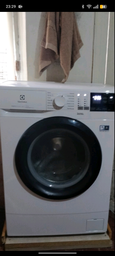 Стиральная машина узкая Electrolux PerfectCare 600 EW6SM426BU фото от покупателей 8