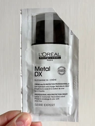 Профессиональный уход L'Oreal Professionnel Serie Expert Metal Detox для уменьшения ломкости всех типов волос и нежелательного изменения цвета 100 мл (30161153) фото от покупателей 4