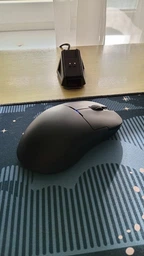 Бездротова легка магнітна миша Ajazz AJ159P PAW3395 2.4G 26000 DPI RGB Біла фото від покупців 8