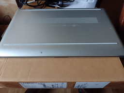 Ноутбук HP Laptop 17-cp2016ua (A2BK9EA) Natural Silver