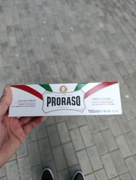 Крем для бритья для чувствительной кожи Proraso с экстрактом зеленого чая и овса 150 мл (8004395001231) фото от покупателей 2