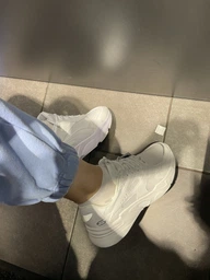 Жіночі кросівки Skechers 117354 WHT 39 (US 9) 26 см Білі фото от покупателей 15
