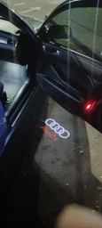 Підсвічування дверей з логотипом авто Audi (Ауді). Підсвічування в двері led White/Red фото від покупців 2