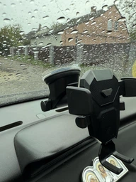 Тримач для телефону в автомобіль універсальний