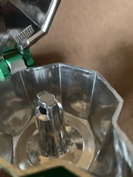 Гейзерна кавоварка Bialetti Tricolour Mokina (5650) на 1 чашку 50 мл червно-зелена (8006363014212) фото від покупців 4