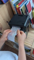 Сейф копилка с кодовым замком EL510 Черная (электронная ) фото от покупателей 6