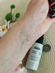 Профессиональный пре-шампунь-уход L'Oreal Professionnel Serie Expert Metal Detox для уменьшения пористости всех типов волос 250 мл (3474637199708)