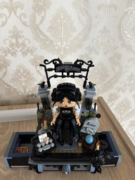 Конструктор LEGO Wednesday фігурка Венздей Аддамс (76780) [165839] фото від покупців 1