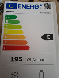 Двухкамерный холодильник Hisense RB224D4BWE фото от покупателей 2