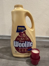 Засiб рiдкий для прання WOOLITE 1,8л д/Кольорових тканин з Кератином фото від покупців 7