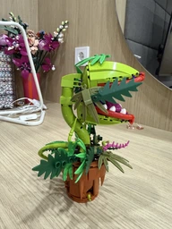 Конструктор букет цветы “Растение-Пиранья Audrey II” цветок каннибал хищник монстр людоед Марио орхидея на 327 элементов фото от покупателей 11