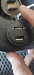 Врезная зарядка в прикуриватель с вольтметром WM2021 3А USB розетка в авто с проводами для подключения и предохранителем