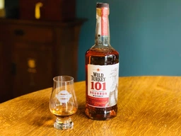 Бурбон Wild Turkey 101 до 8 лет выдержки 0.7 л 50.5% (8000040500036) фото от покупателей 14