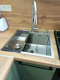 Мойка из нержавеющей стали AQUAMILL 6050 + смеситель с выдвижной лейкой + дозатор + коландер