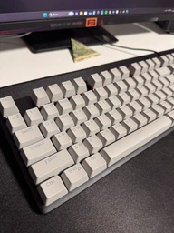 Набор кейкапов Hator First Ukrainian PBT keycaps UKR/ENG/rU White (HTS-136) фото от покупателей 2