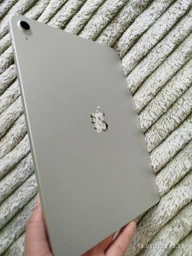 Планшет Apple iPad 11" 2025 Wi-Fi 128GB Silver (MD3Y4TY/A) фото от покупателей 2