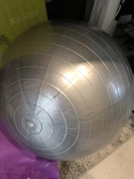 Мяч для фитнеса EasyFit 75 см фиолетовый (фитбол, гимнастический мяч для беременных) EF75V фото от покупателей 6