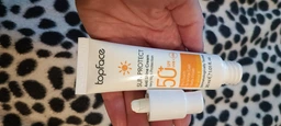 Солнцезащитный крем TopFace Sun Protect Anti-Shine Cream SPF 50+ 30 мл (8681217251342) фото от покупателей 5