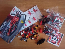 Конструктор LEGO Speed Champions Автомобиль для гонок F1 Ferrari SF-24 275 деталей (77242) фото от покупателей 8