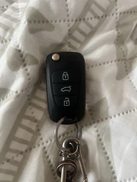 Корпус викидного ключа для HYUNDAI I30, IX35, 3 кнопки, TOY48 AragamiKey фото від покупців 2