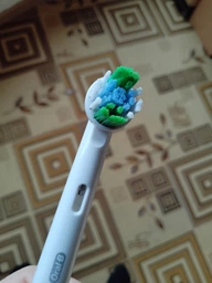 Насадки для электрической зубной щетки Oral-B Electric Precision Clean 3 шт (4210201848172) фото от покупателей 10