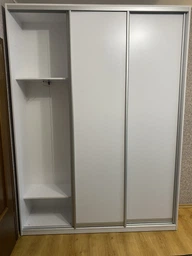 Шафа-купе тридверна Roko 179.2х45х242 см ДСП Дуб молочний (20200025185) фото від покупців 3